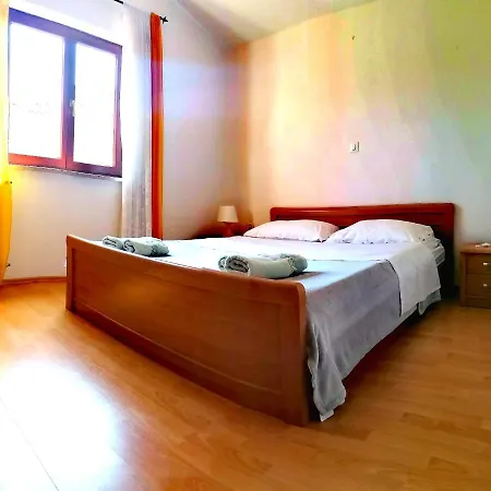 Дом отдыха House Manola *